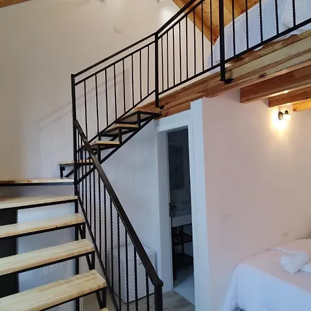 Gogo Moustache Guest house