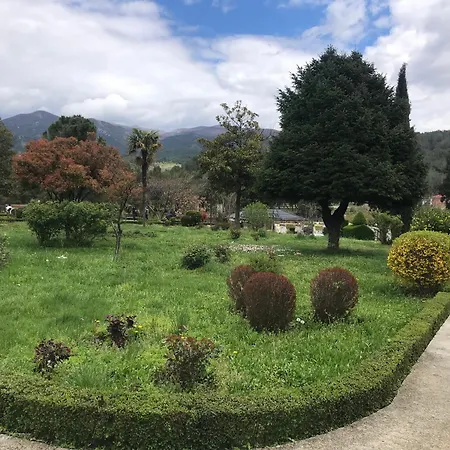 Gogo Moustache بيت ضيافة Përmet