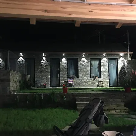 Gogo Moustache Vendégház