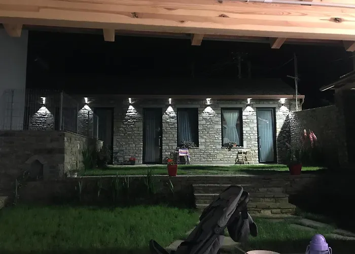 Gogo Moustache Pensjonat